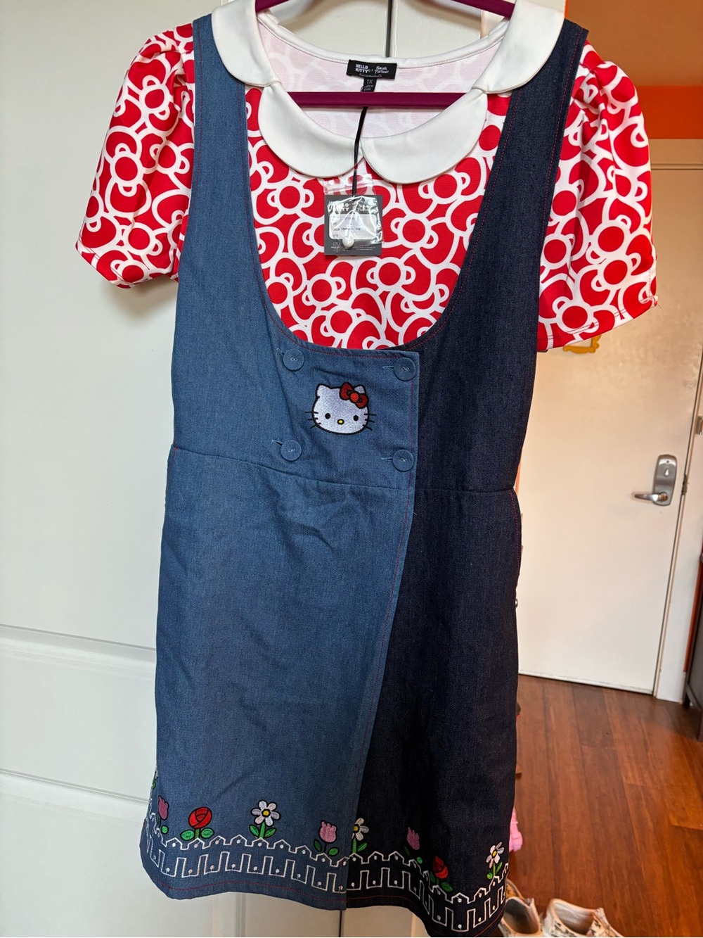 HELLO KITTY MODCLOTH DENIM OVERALL DRESS SET NWT